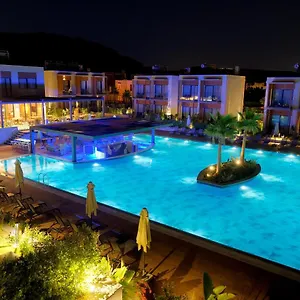 Celeste Bella Luxury & أورتاكنت